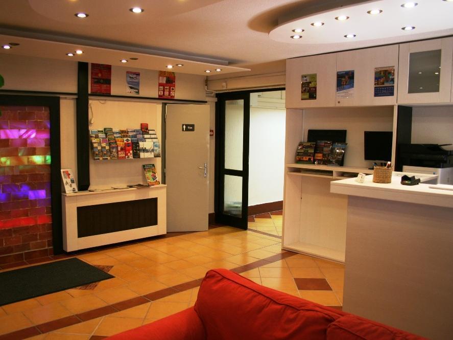 Walking Bed Budapest Hostel Ngoại thất bức ảnh