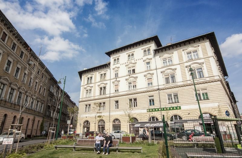 Walking Bed Budapest Hostel Ngoại thất bức ảnh