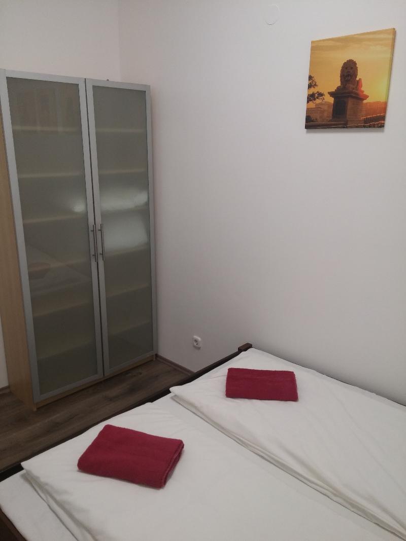 Walking Bed Budapest Hostel Ngoại thất bức ảnh