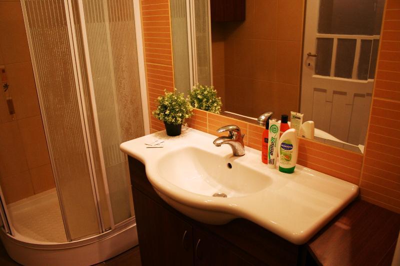 Walking Bed Budapest Hostel Ngoại thất bức ảnh