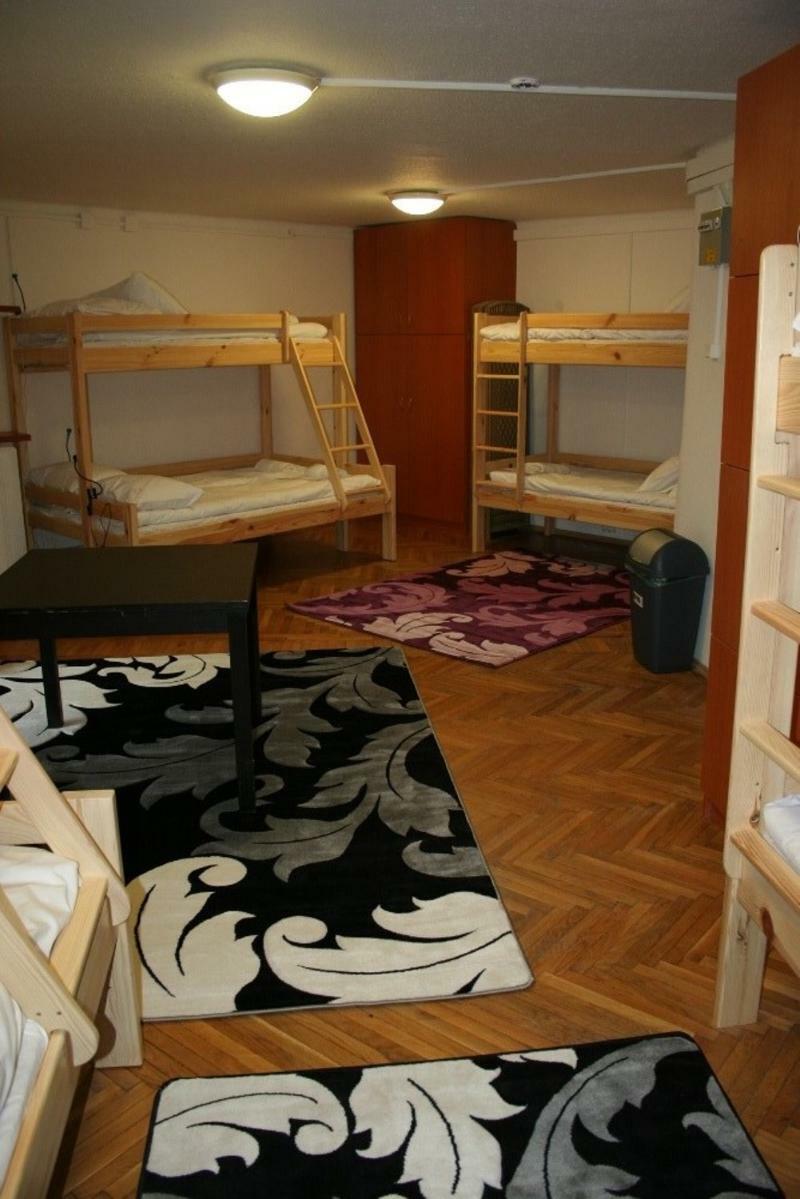 Walking Bed Budapest Hostel Ngoại thất bức ảnh
